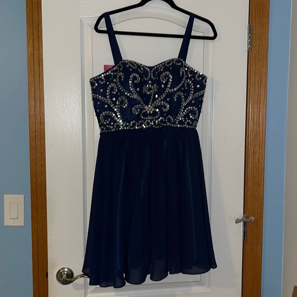 Grace Karin navy blue dress with jeweled bodice and lace up back. Size 10